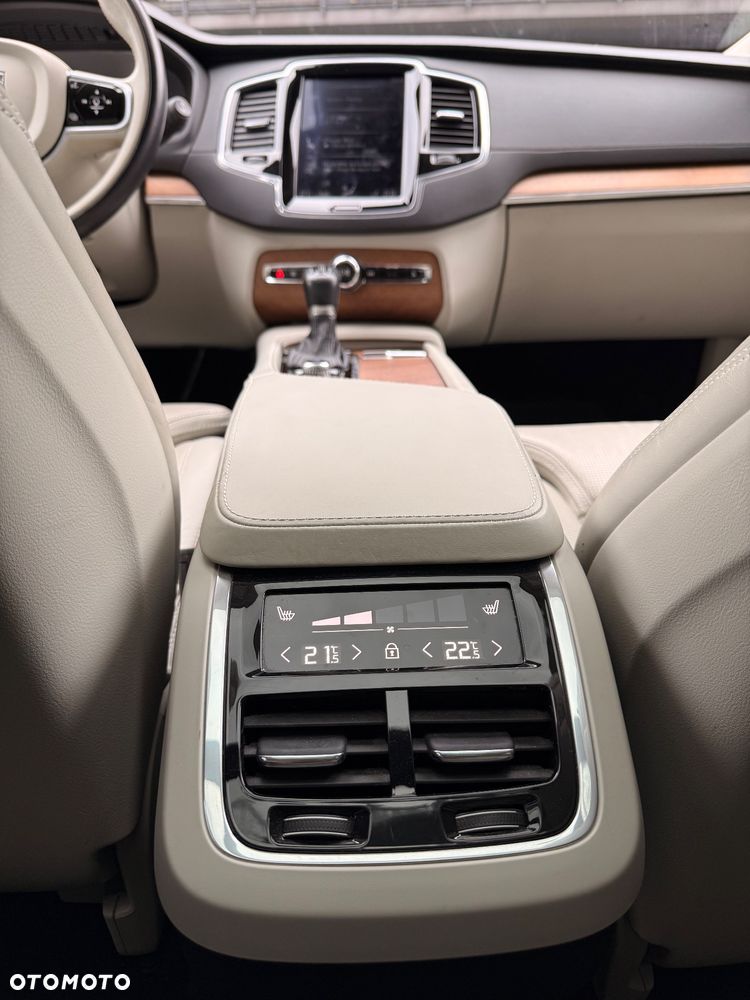Volvo XC 90 T6 AWD Geartronic Inscription - 26