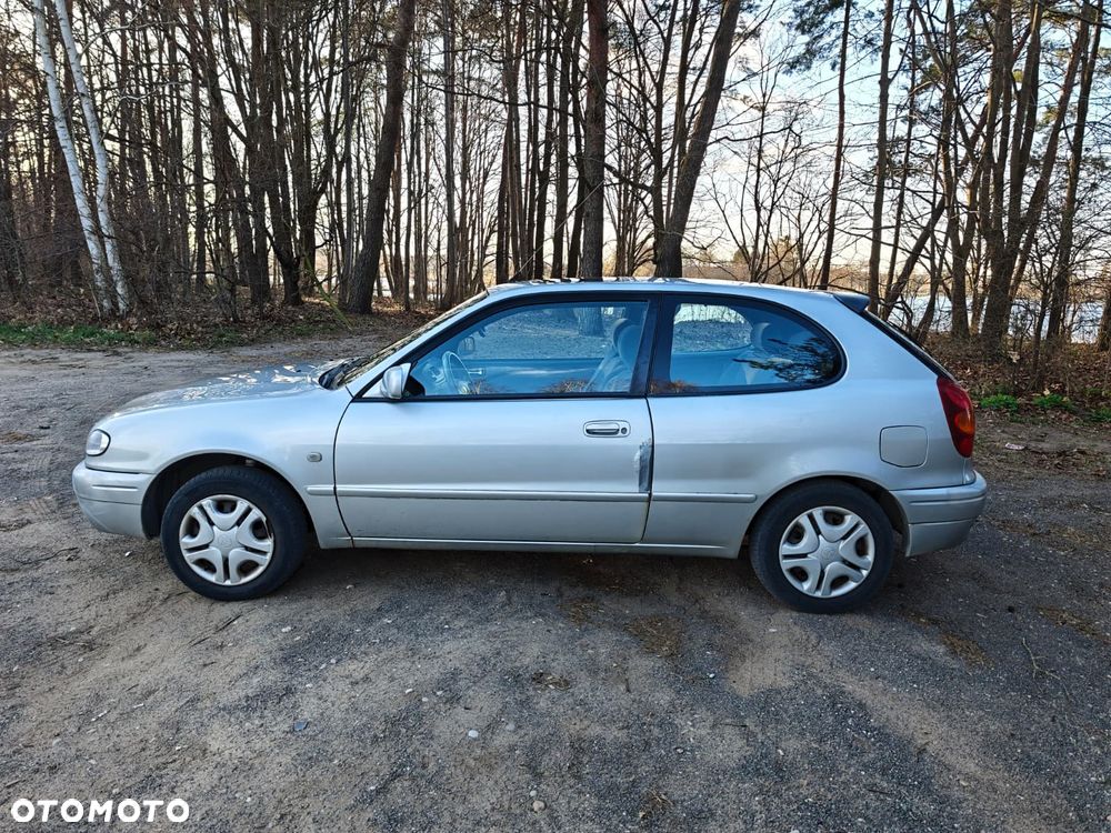 Toyota Corolla 1.4 VVT-i Base - 8