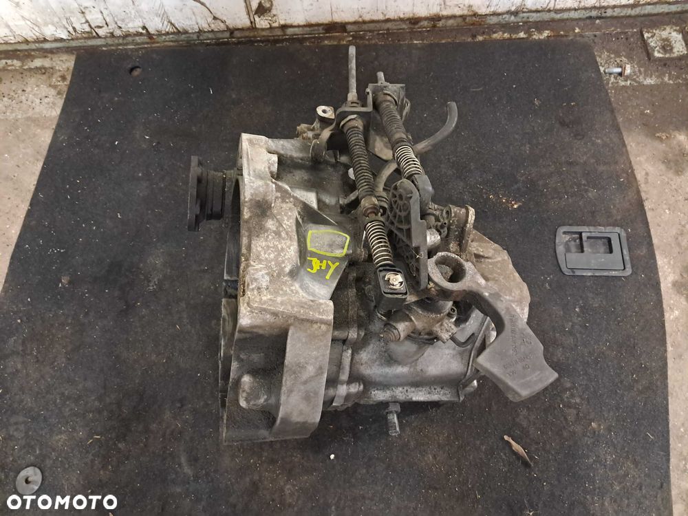 Skrzynia biegów manualna 1.6 JHY Golf V 5 AUDI A3 8P Skoda Octavia