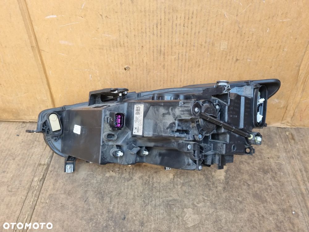 SEAT LEON IV 5FB LAMPA PRAWA FULL LED - 5