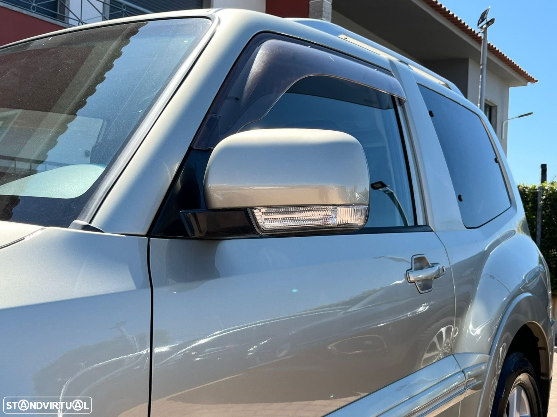 Mitsubishi Pajero - 5