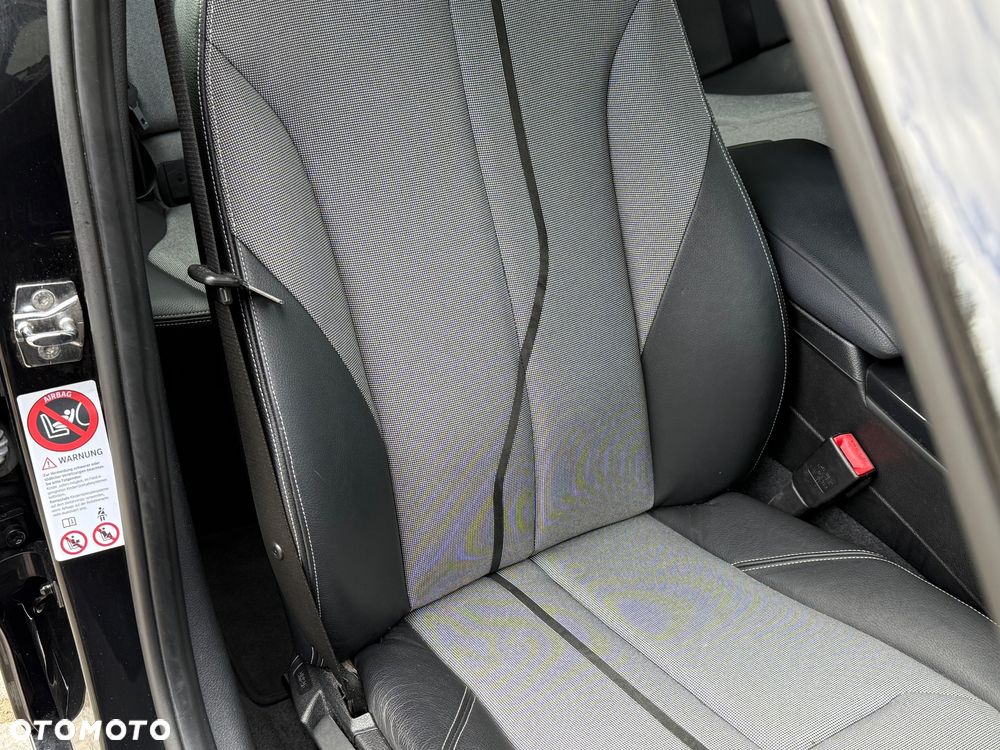 BMW Seria 1 118d Urban Line - 17