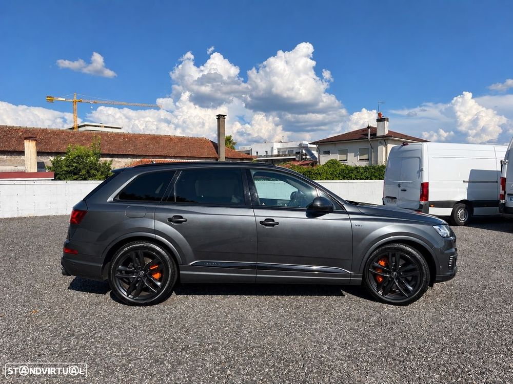 Audi Q7 - 12