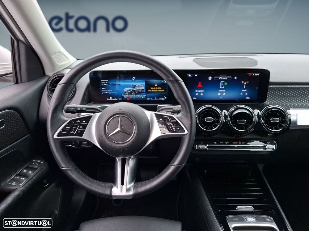 Mercedes-Benz GLB 180 d Progressive — fotografia 13