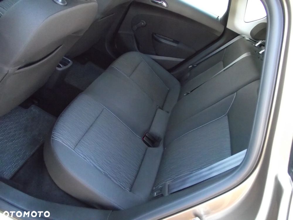 Opel Astra 1.6 Cosmo EU6 - 20