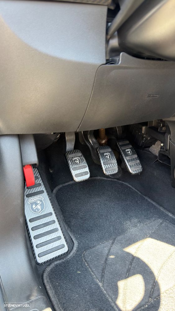 Abarth 595C 1.4 T-Jet Esseesse - 24