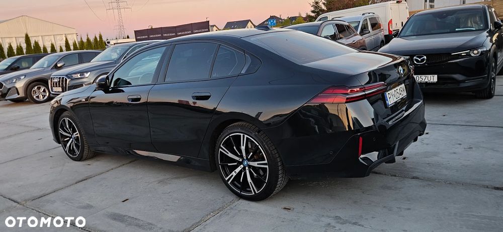 BMW Seria 5 520d mHEV M Sport - 40