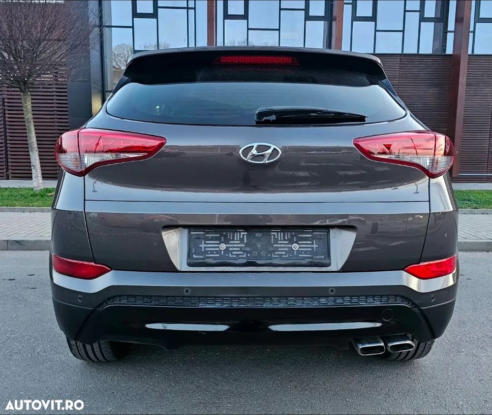 Hyundai Tucson 2.0 CRDI 4WD Automatik Premium - 17