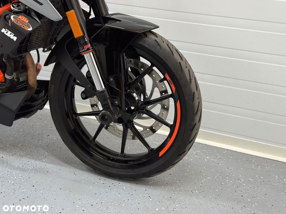 KTM Duke - 7