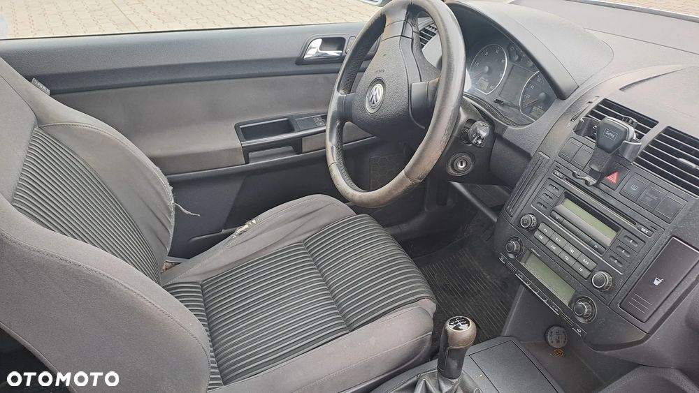 Volkswagen Polo 1.9 TDI - 12