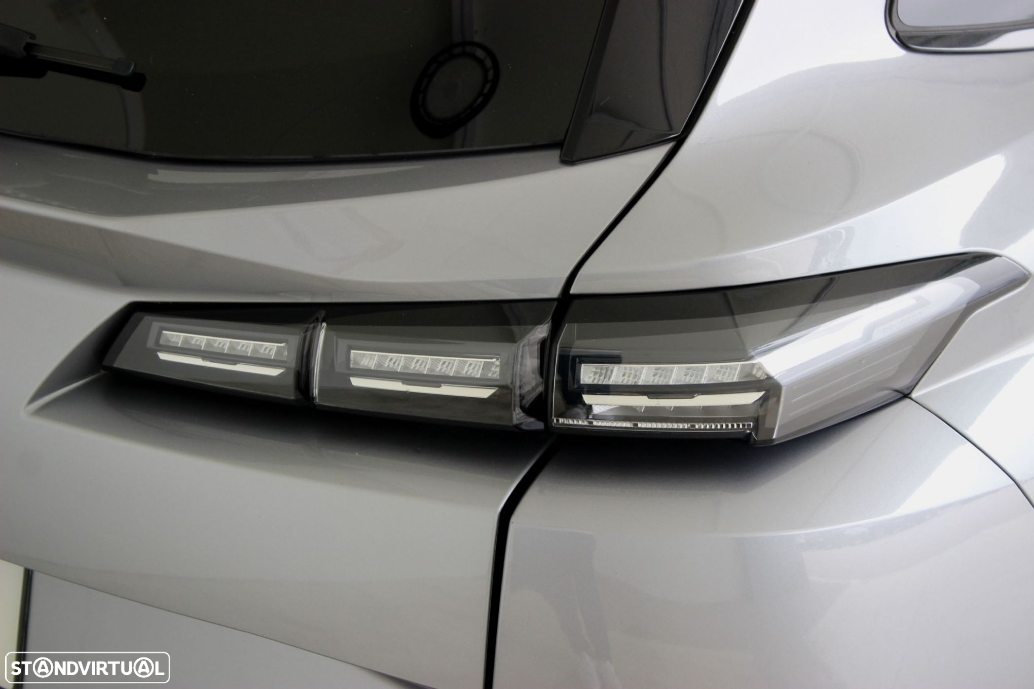 Peugeot 308 1.2 PureTech Allure Pack EAT8 - 9