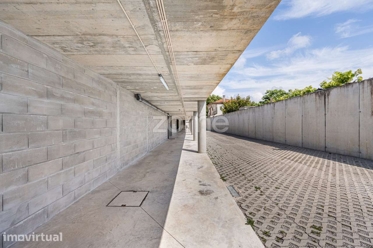 Apartamento T1 semi-novo em Vilar do Paraíso, Vila Nova de Gaia - Grande imagem: 4/16