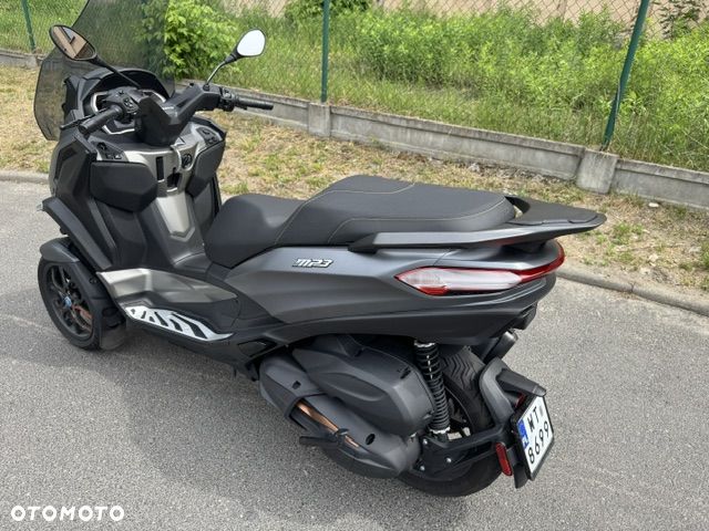 Piaggio MP-3 - 6