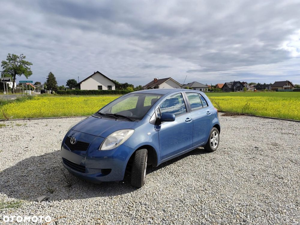 Toyota Yaris 1.3 - 1