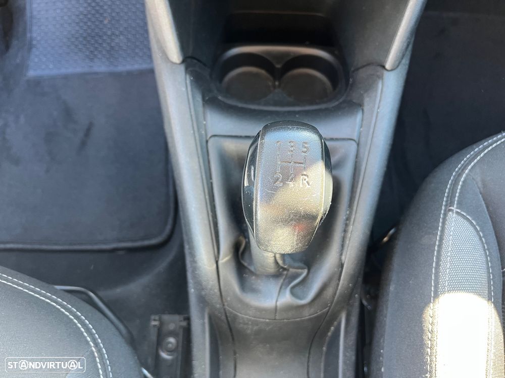 Peugeot 208 1.2 PureTech Active - 34