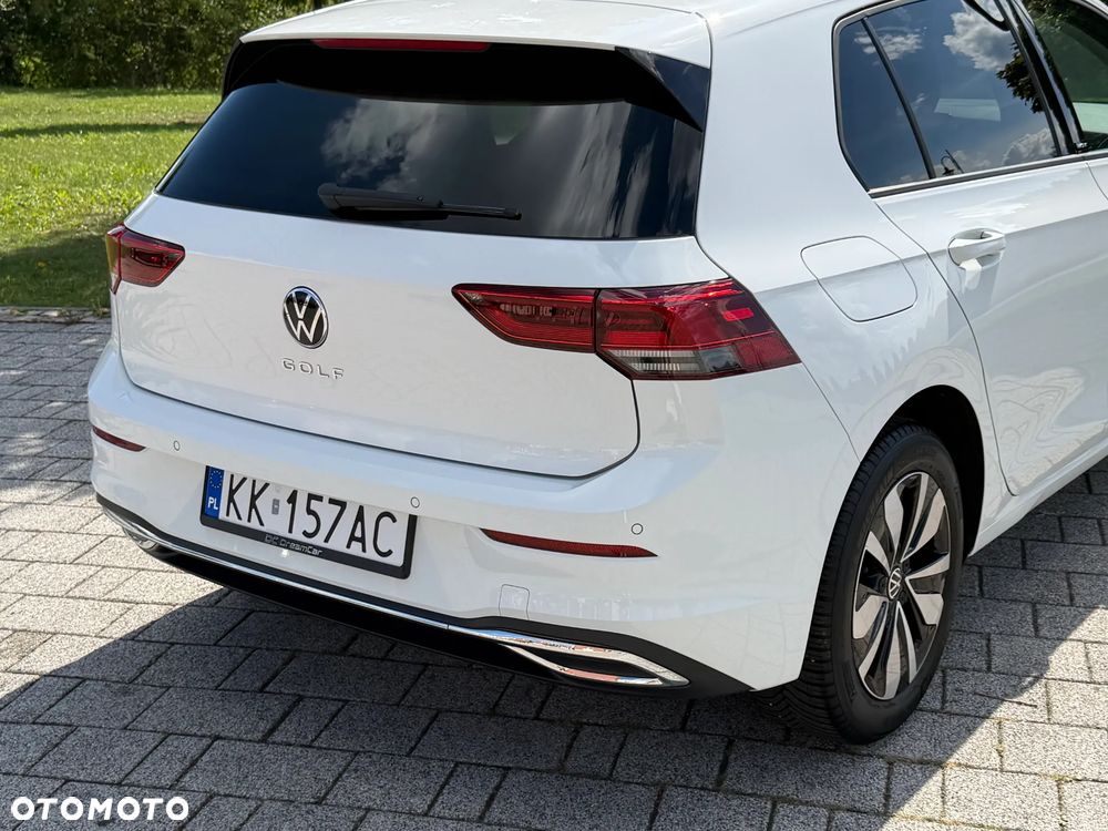 Volkswagen Golf - 16