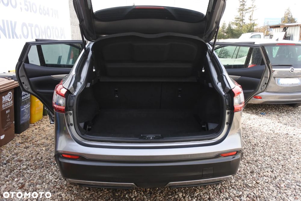 Nissan Qashqai 1.2 DIG-T TEKNA+ - 12