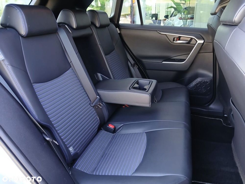 Toyota RAV4 2.5 Hybrid Selection 4x2 - 24