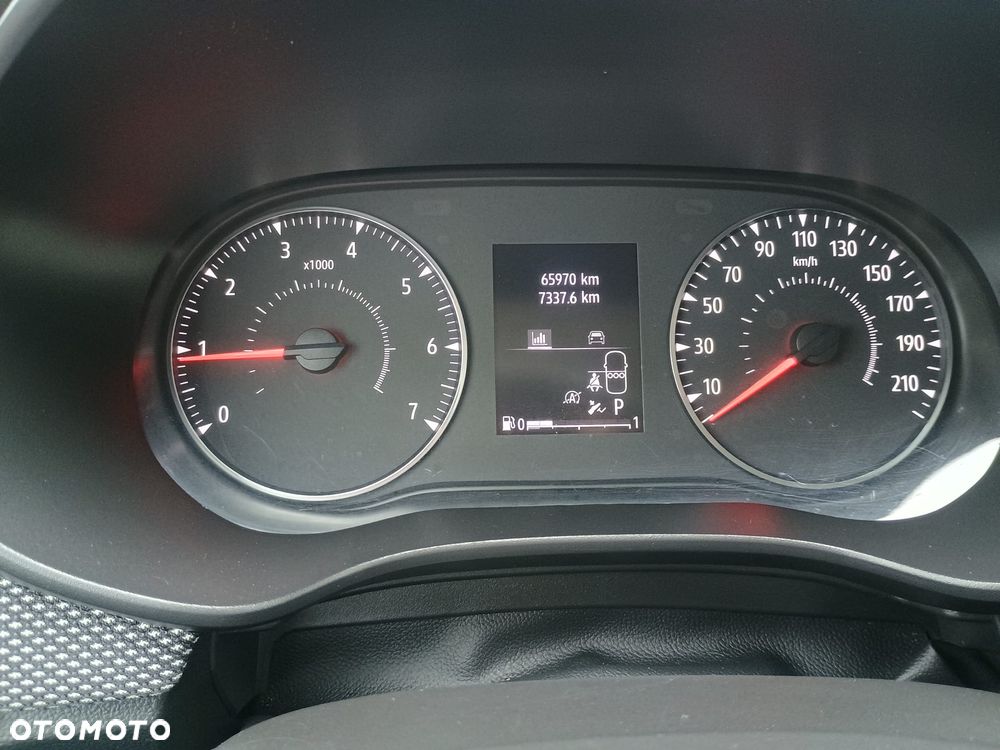 Dacia Sandero 1.0 TCe Comfort CVT - 14
