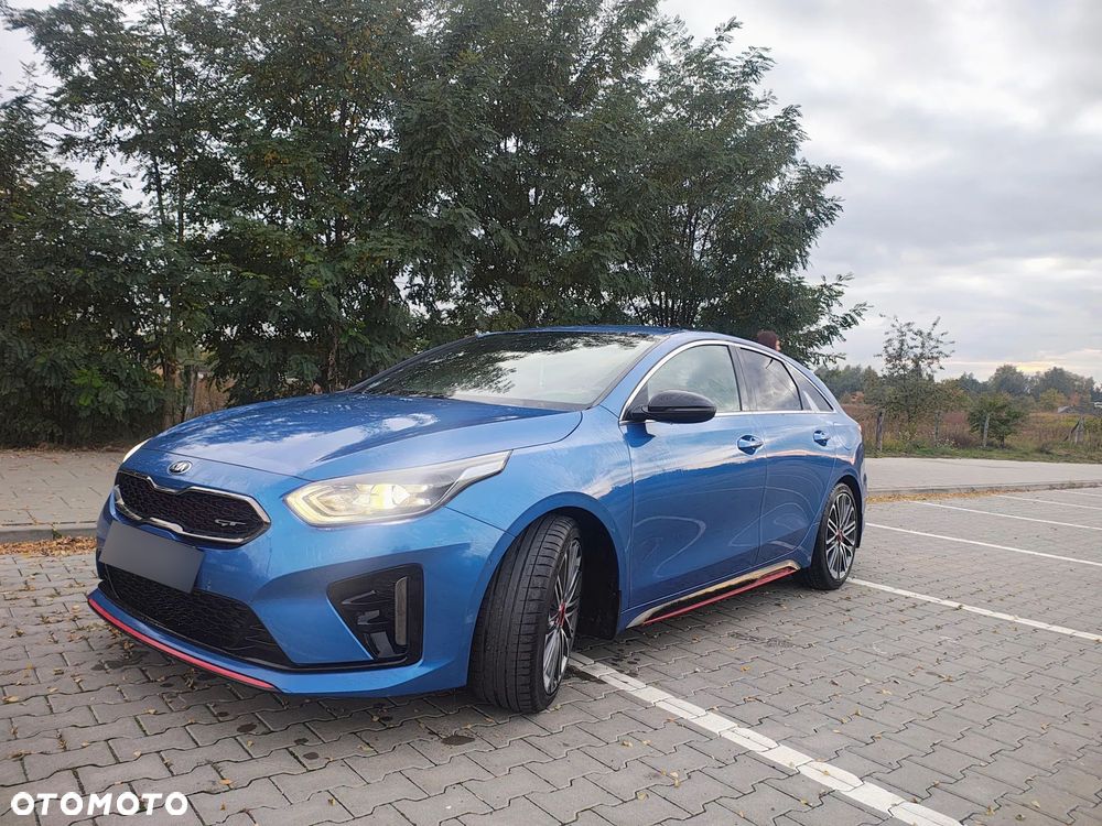 Kia Proceed