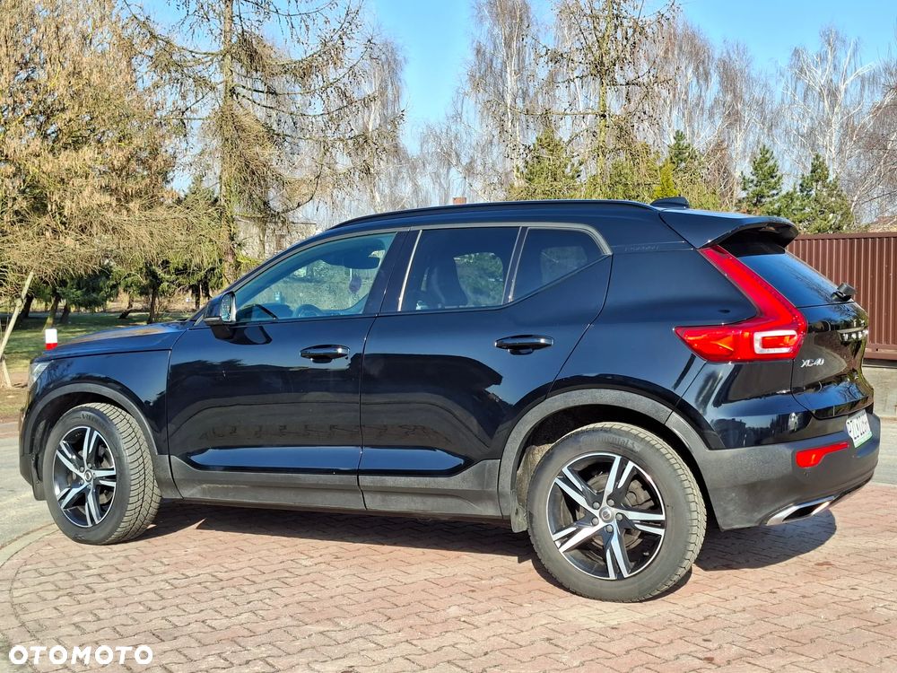 Volvo XC 40 D3 SCR R-Design - 24