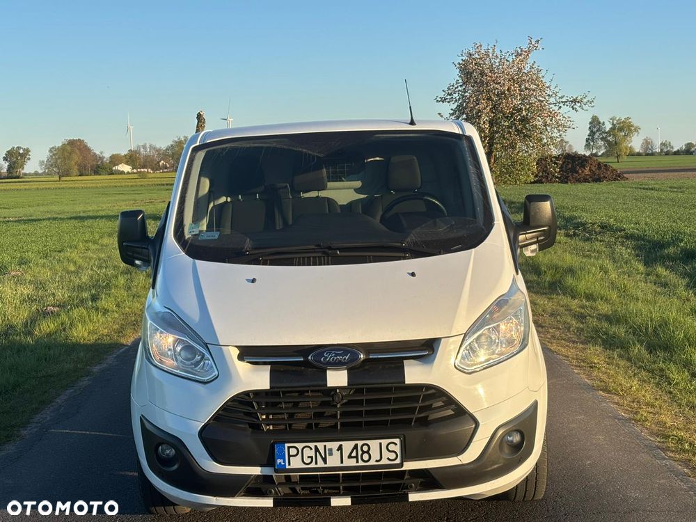 Ford Transit Custom - 13