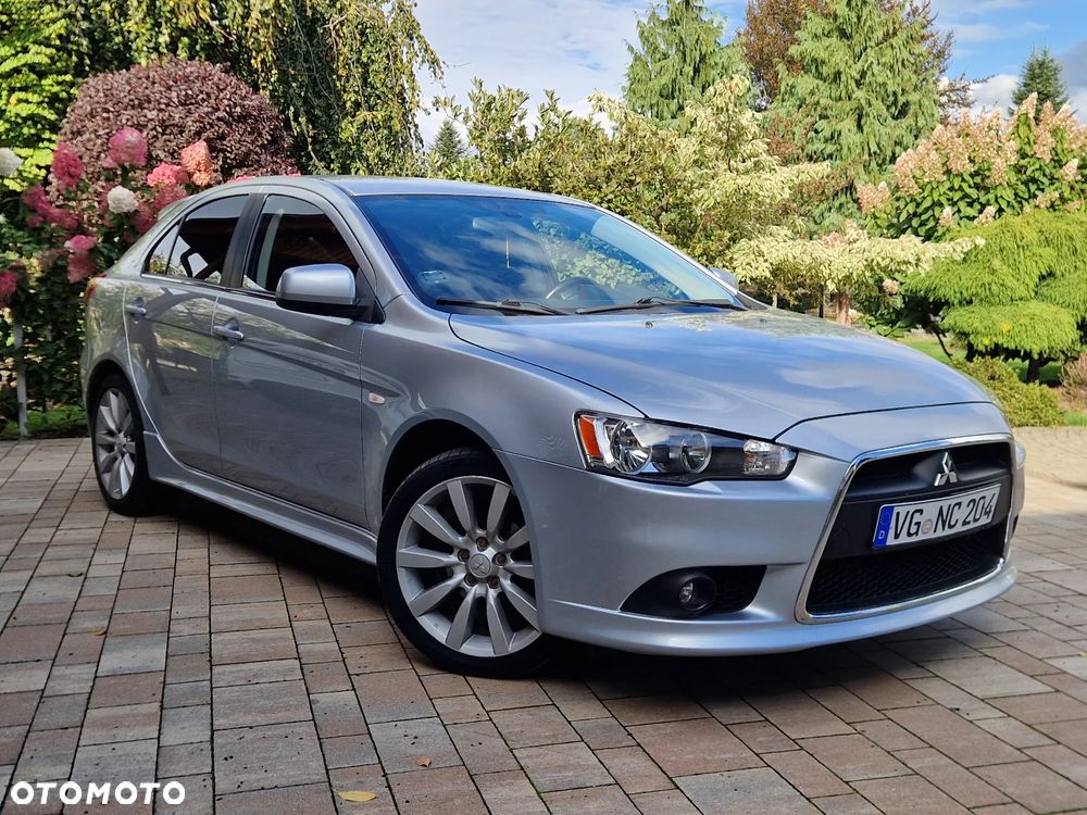 Mitsubishi Lancer