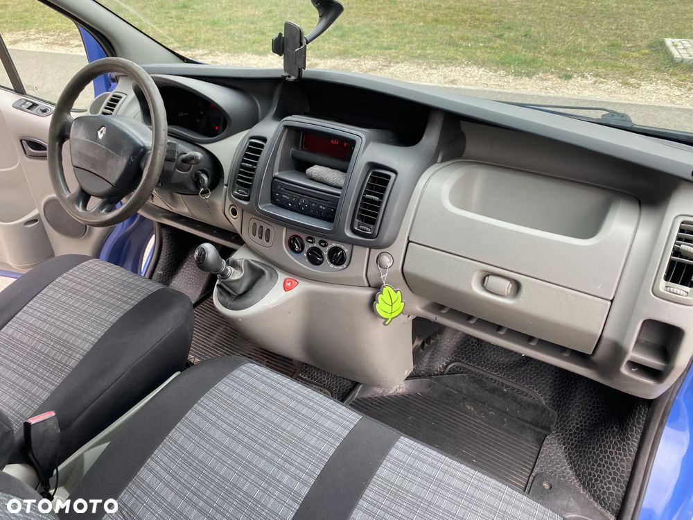 Renault trafic long - 11