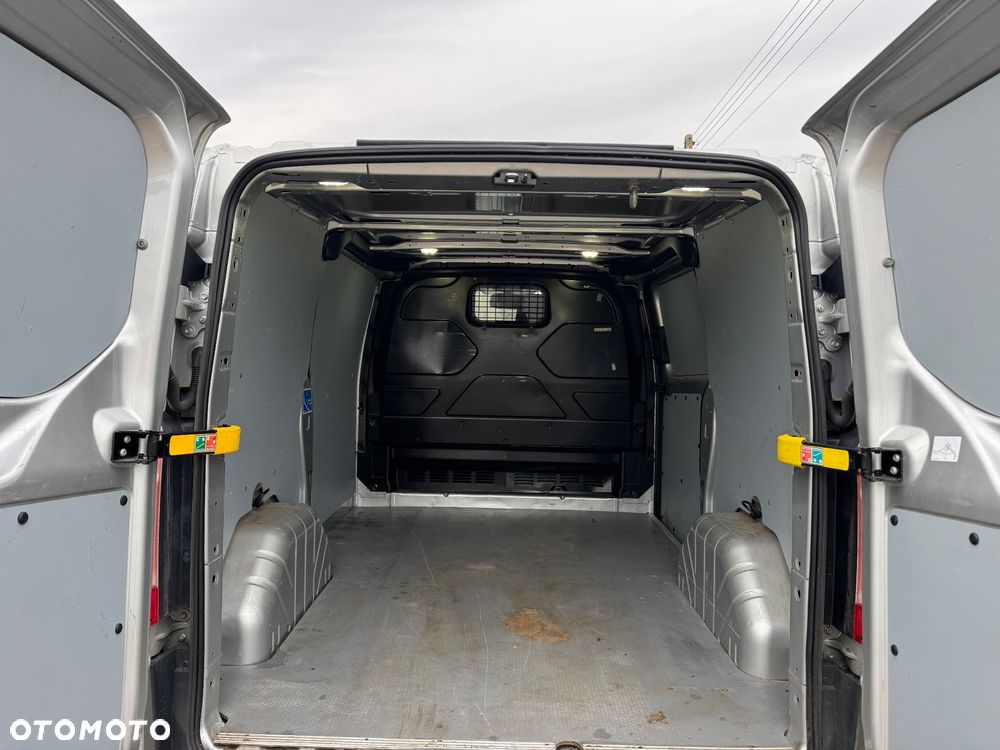 Ford Transit Custom - 7