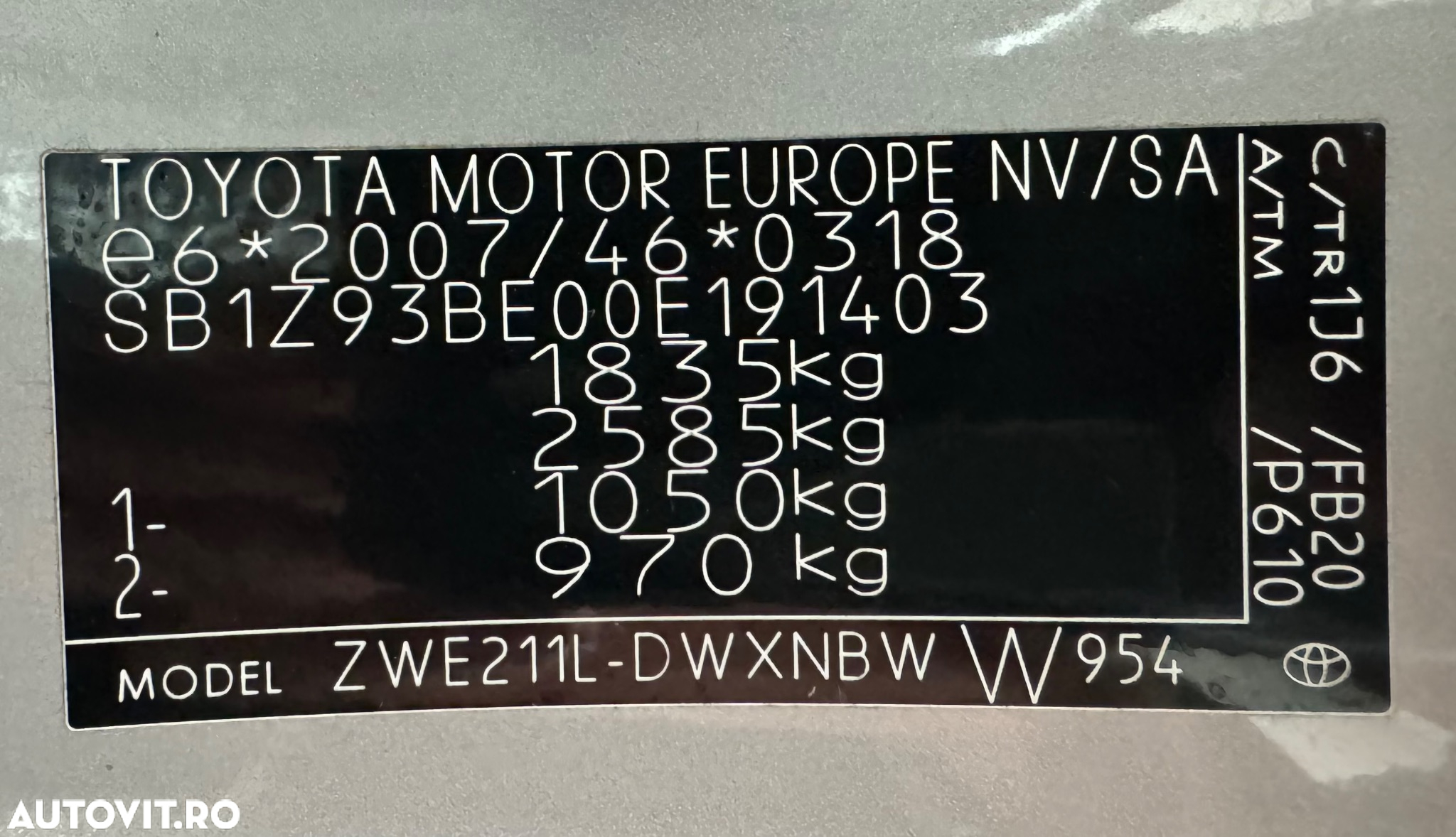Toyota Corolla 1.8 HSD Dynamic - 26