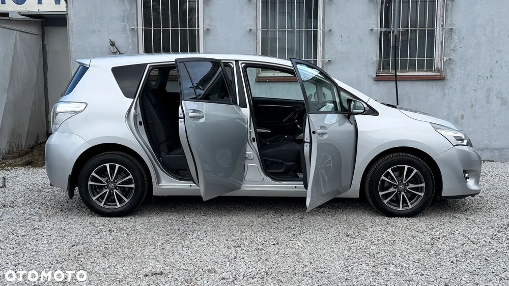 Toyota Verso 1.8 5-Sitzer Executive - 9