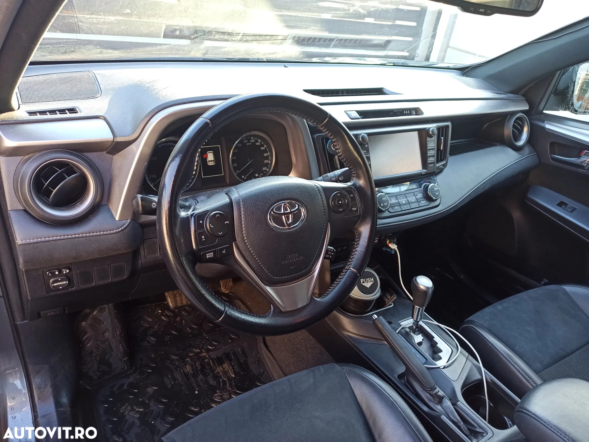 Toyota RAV4 - 7