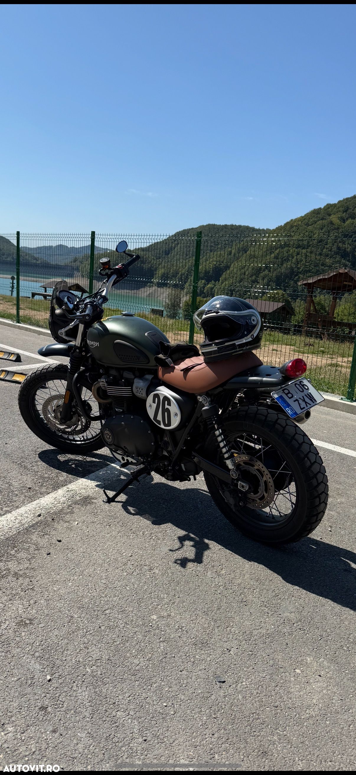 Triumph Street Scrambler - 1
