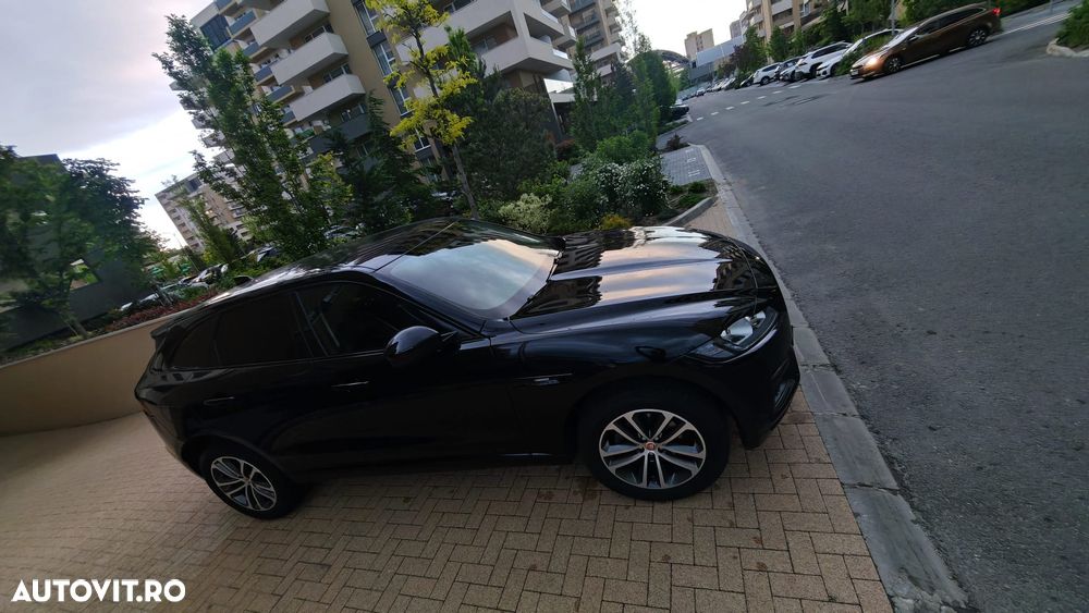 Jaguar F-Pace 25d AWD R-Sport - 36