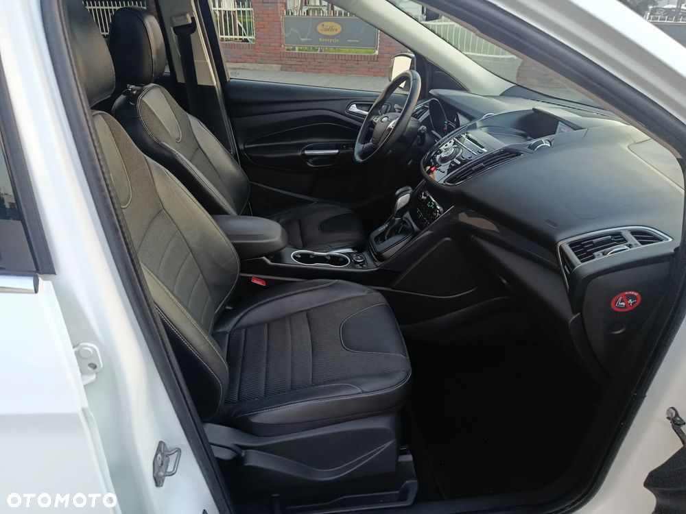 Ford Kuga 2.0 TDCi Titanium MPS6 - 26