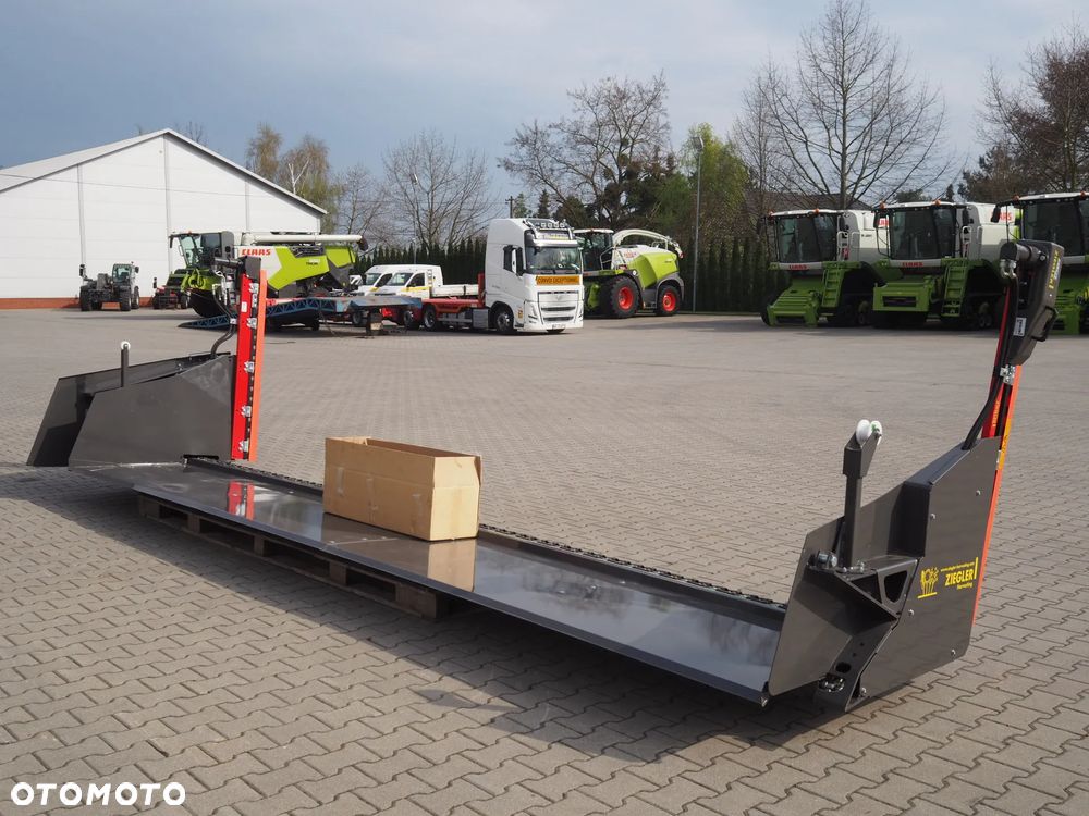 Inny Ziegler - stół do rzepaku heder AGCO - 6