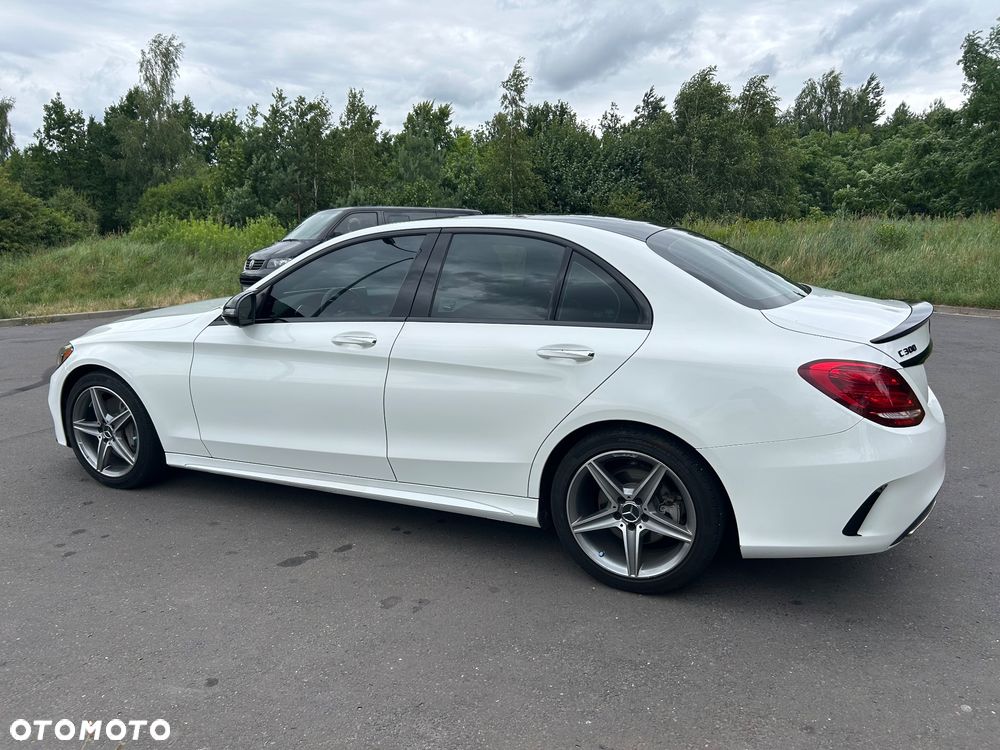 Mercedes-Benz Klasa C 300 7G-TRONIC AMG Line - 6