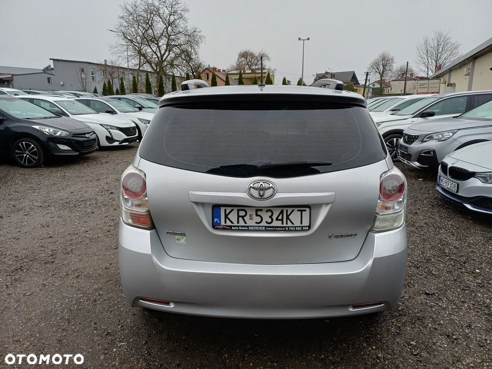 Toyota Verso 2.0 D-4D 2010 7os - 6