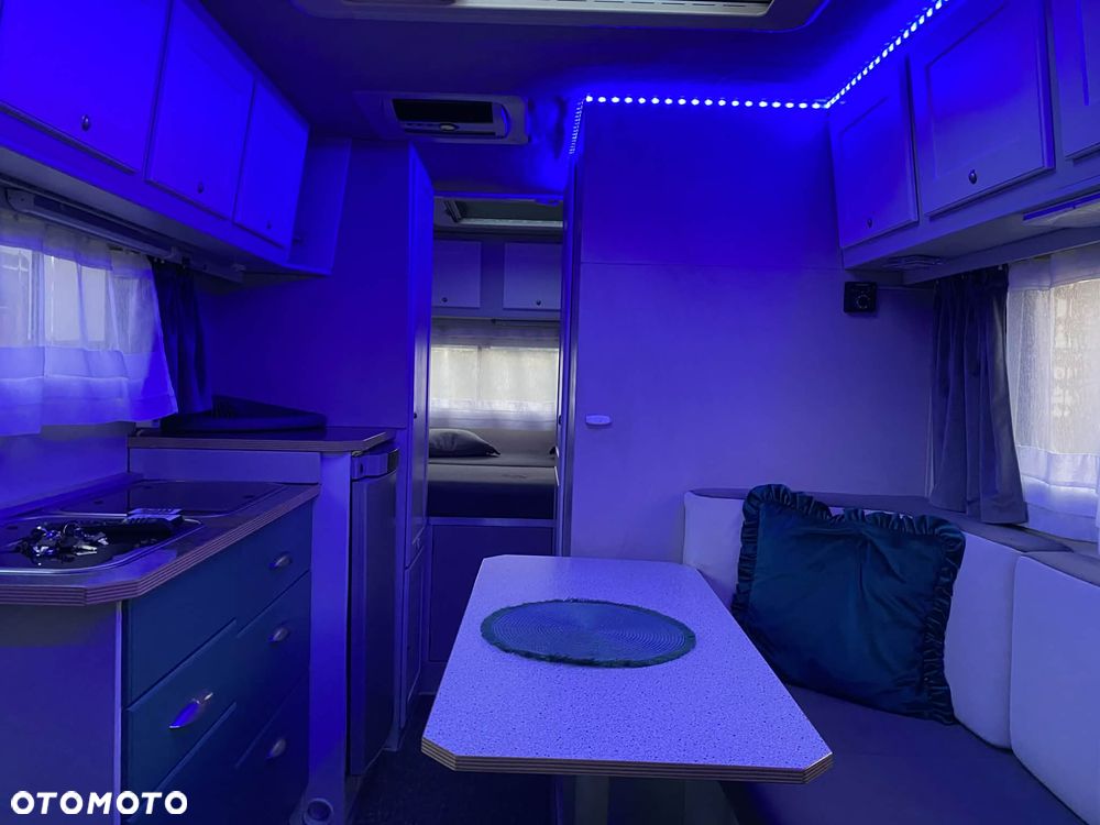 Mercedes-Benz Sprinter - 11