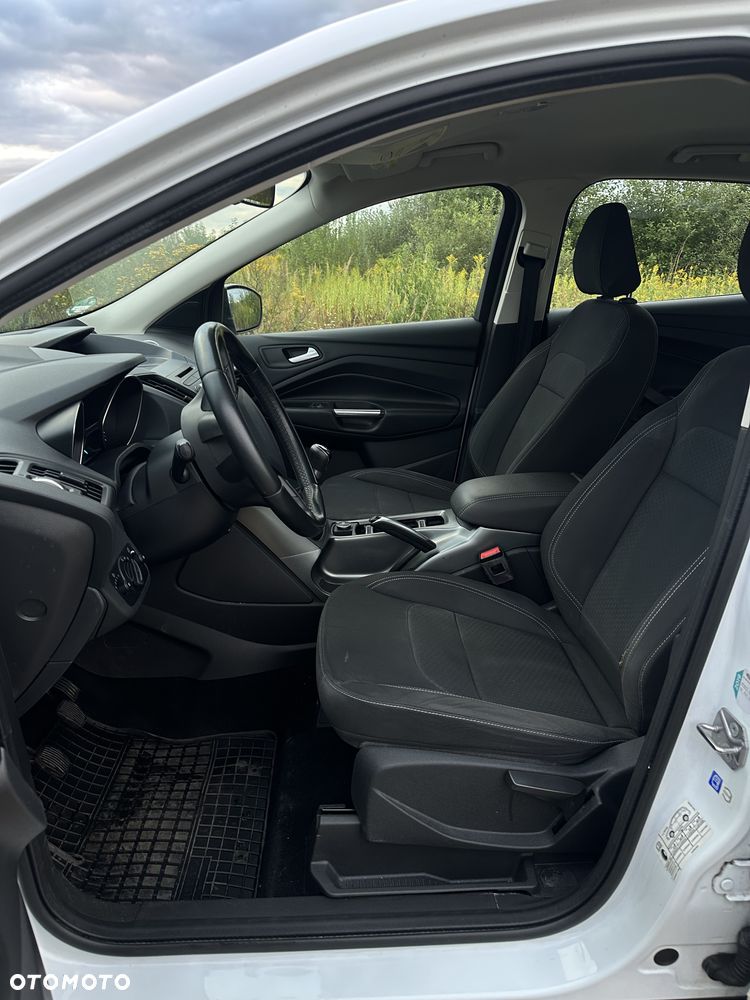 Ford Kuga 1.5 EcoBoost FWD Edition ASS MMT6 - 8