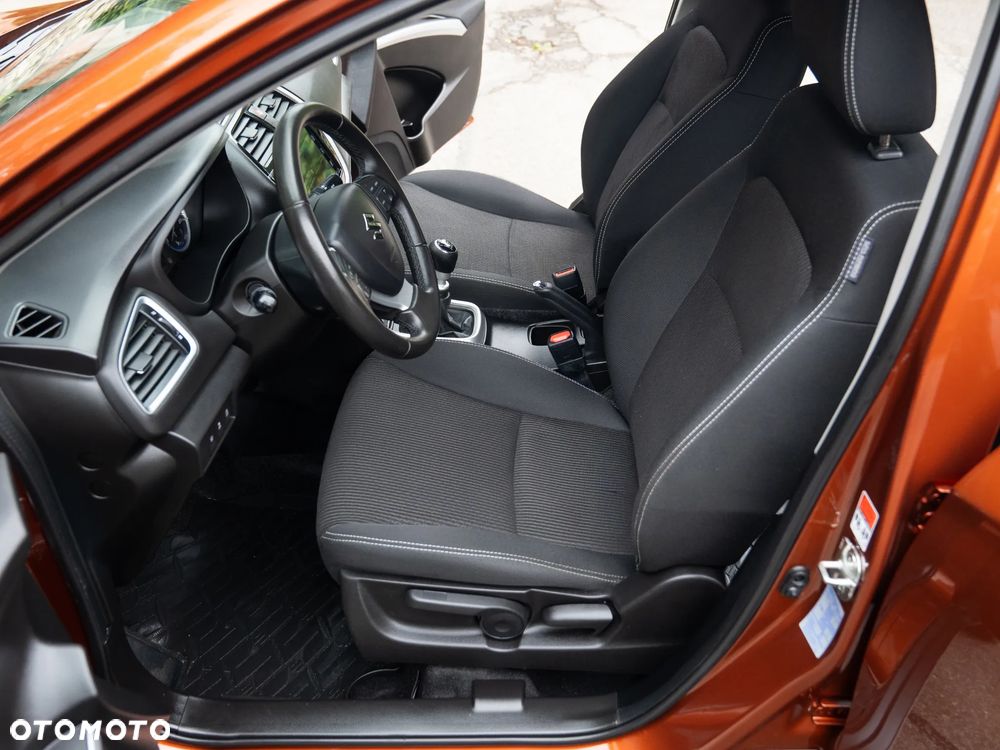 Suzuki SX4 S-Cross 1.4 T Premium - 29