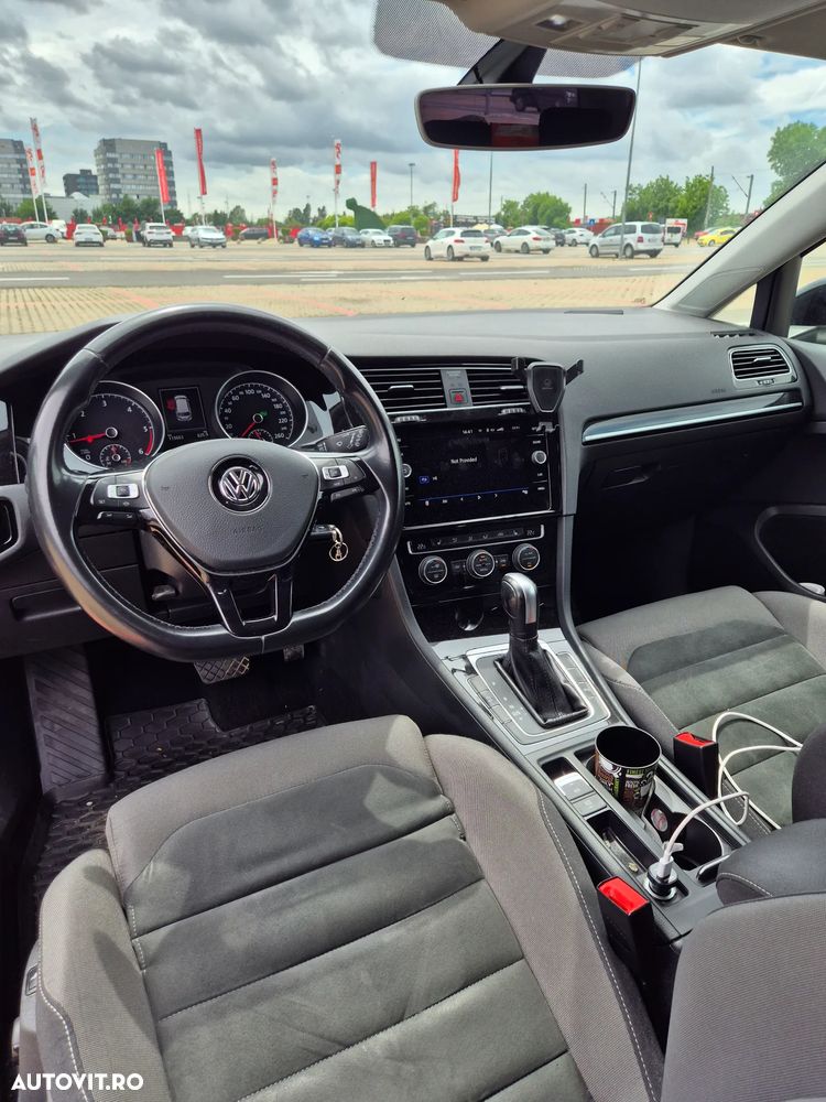 VOLKSWAGEN Golf 2019 — imagine 9