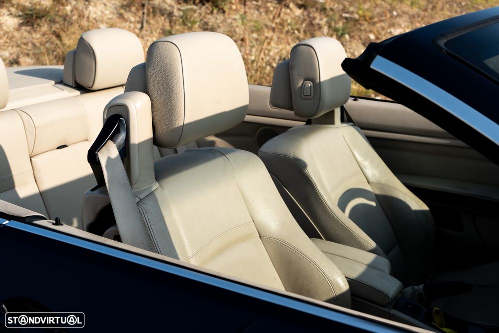 BMW 320 d Cabrio Exclusive - 11