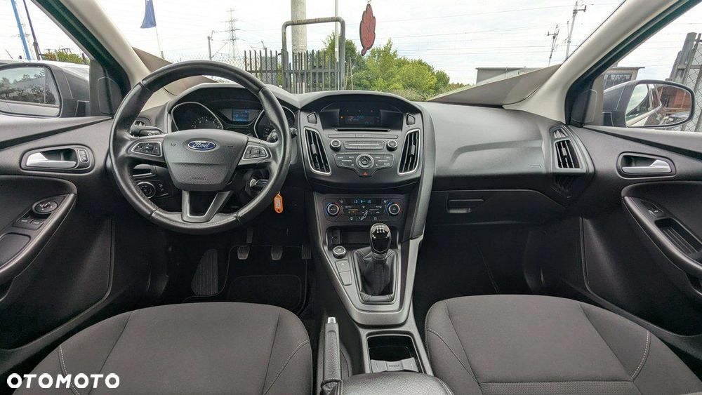 Ford Focus - 18