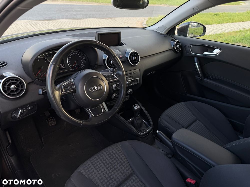Audi A1 3-drzwiowe 1.6 TDI Ambition - 15