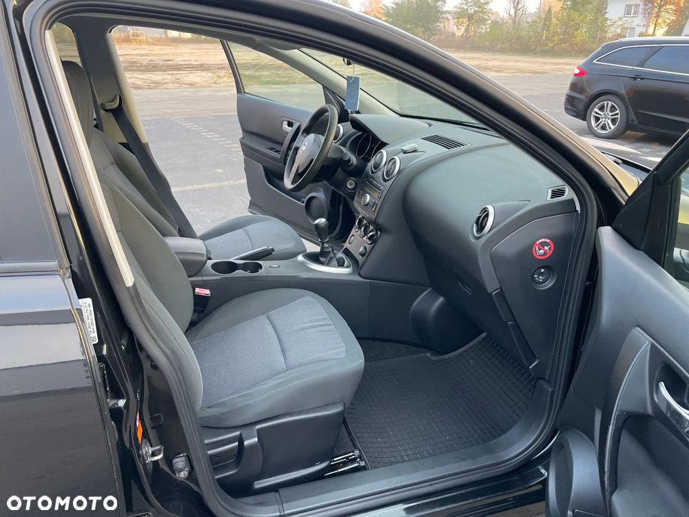 Nissan Qashqai+2 2.0 Visia - 20
