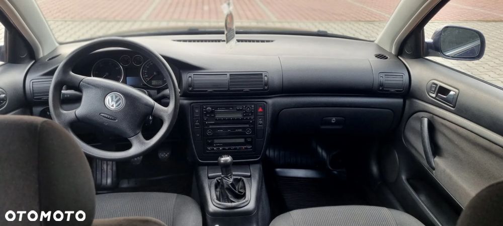 Volkswagen Passat 1.9 TDI - 13