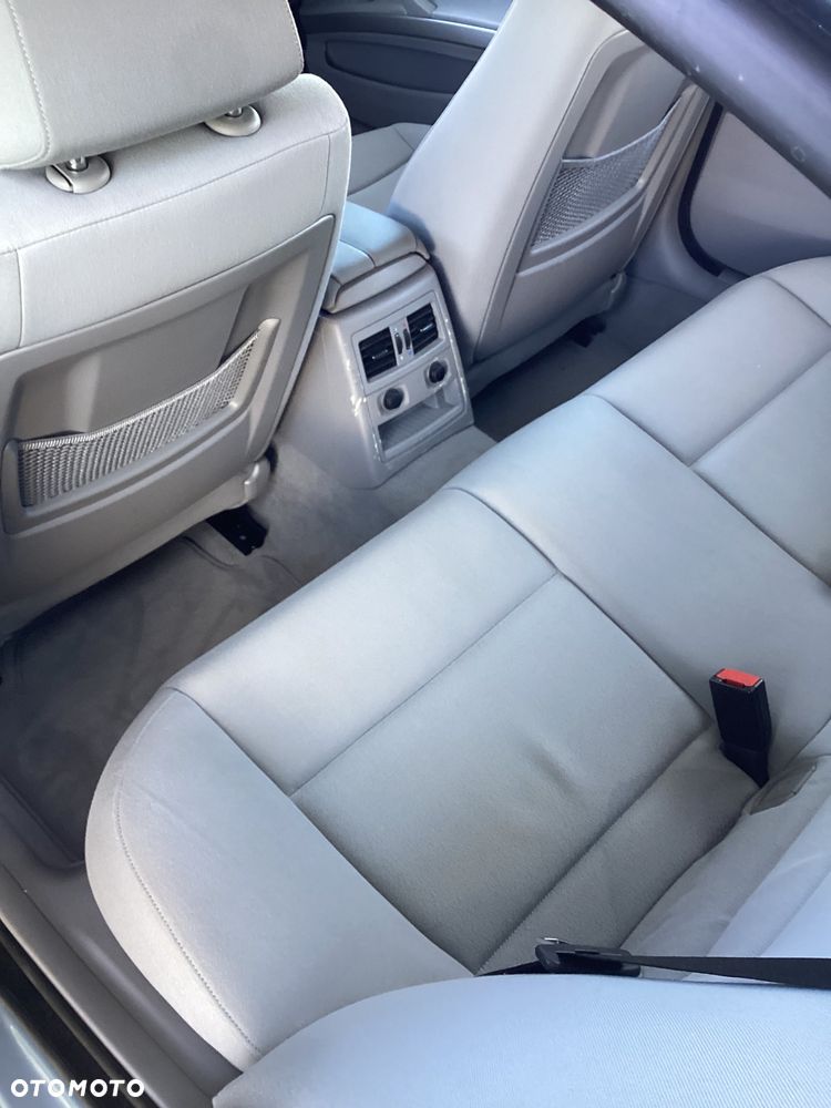 BMW Seria 3 320i - 15