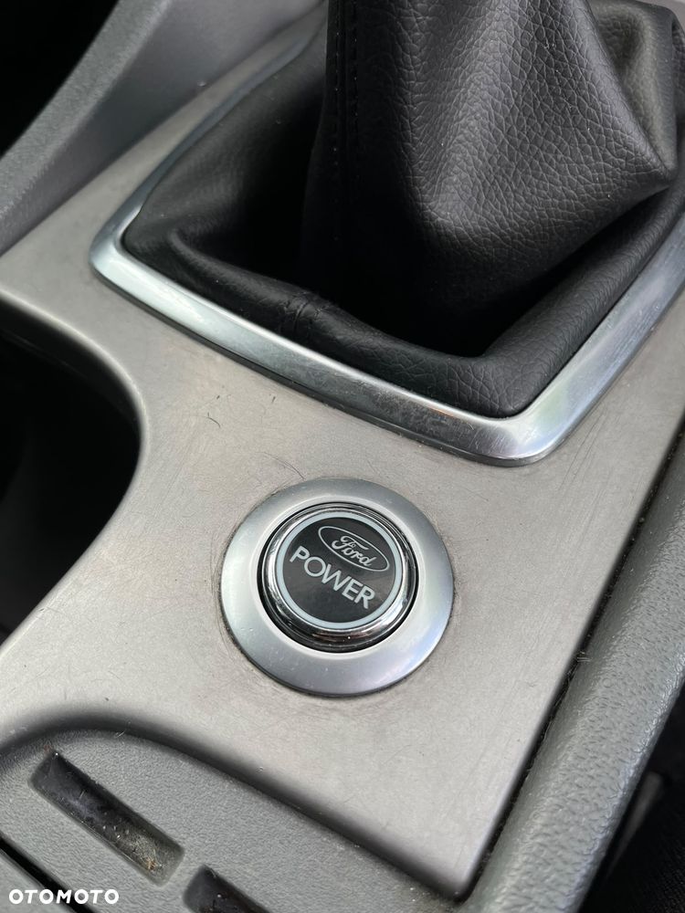 Ford Focus 1.6 16V Titanium - 21