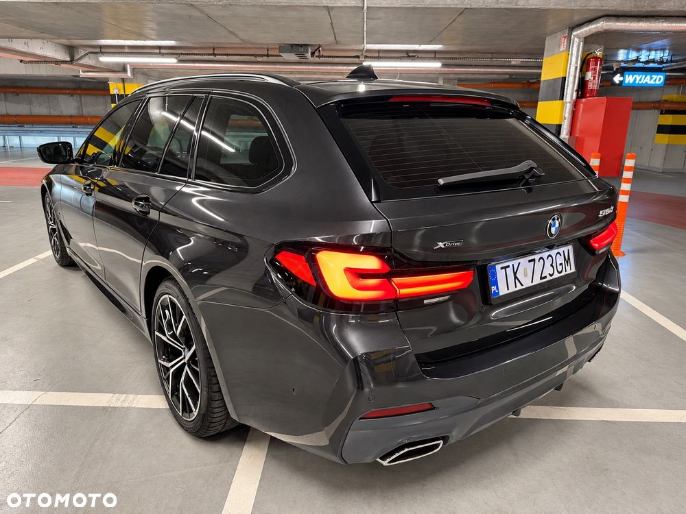 BMW Seria 5 540d xDrive mHEV M Sport sport - 8